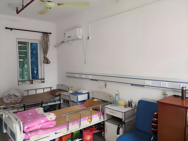 细节藏不住爱！白敬亭晒家意外暴露恋情？